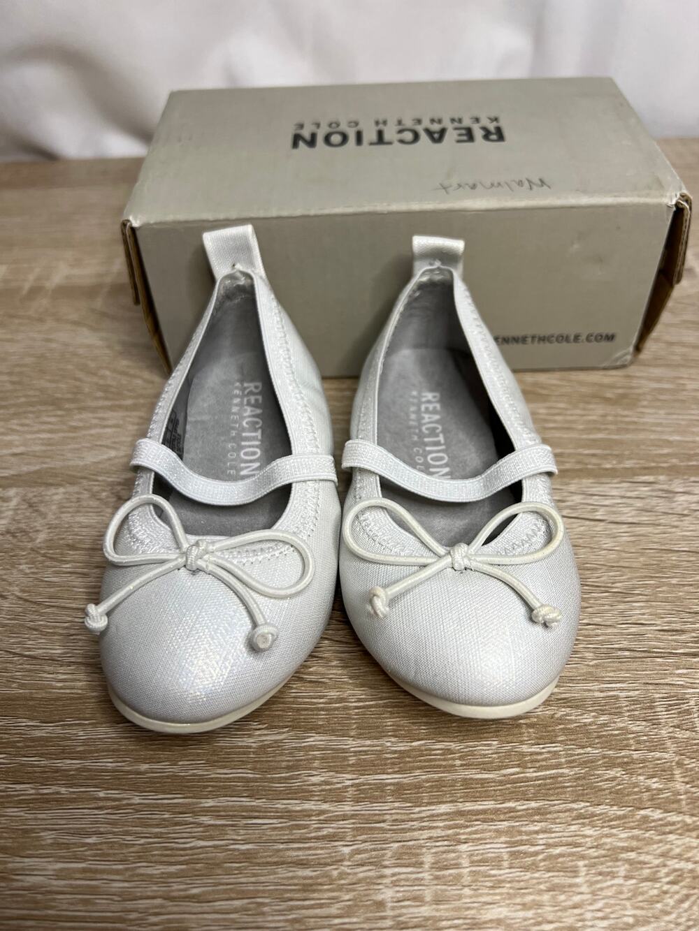 Kenneth Cole Reaction Toddler Shoes Size 5 NIB